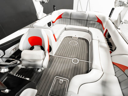 2019 MB B52 - BoardCo Boats