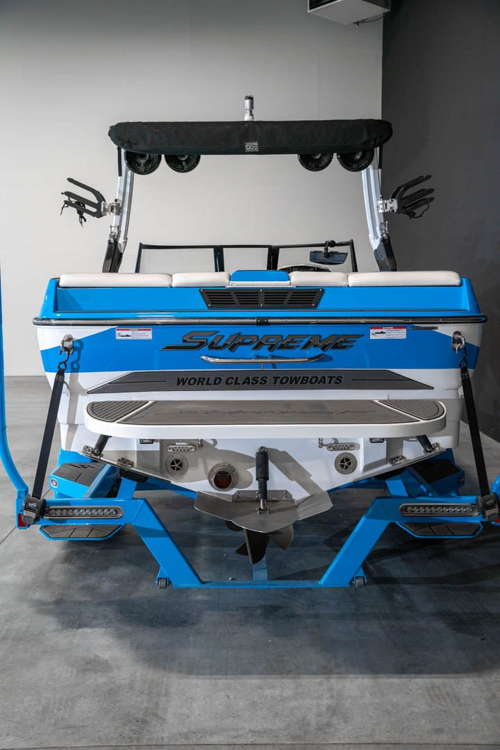 2019 Supreme S238 - BoardCo Boats