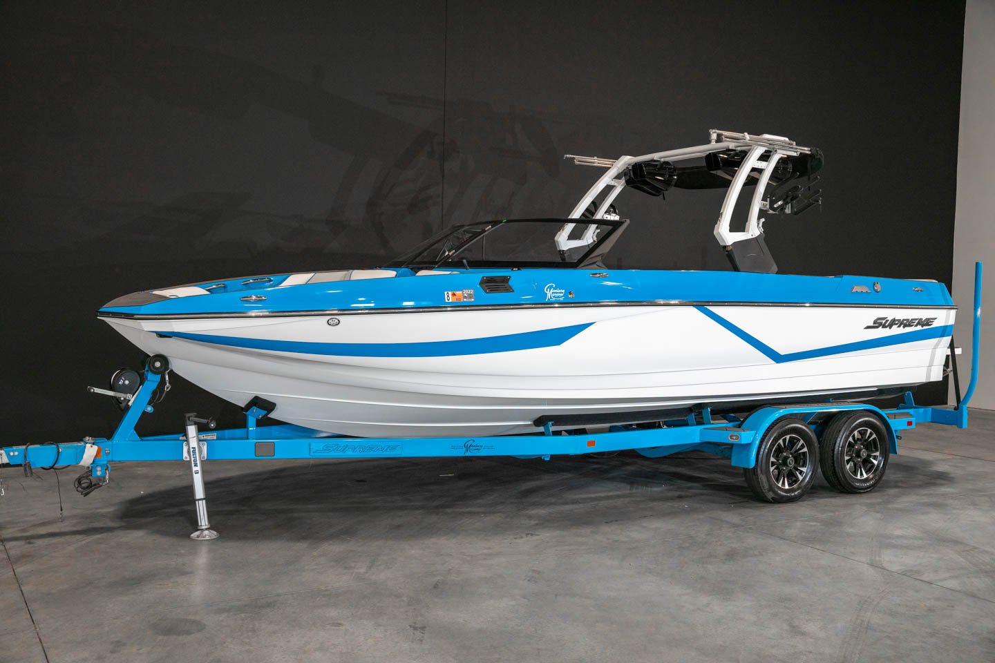 2019 Supreme S238 - BoardCo Boats