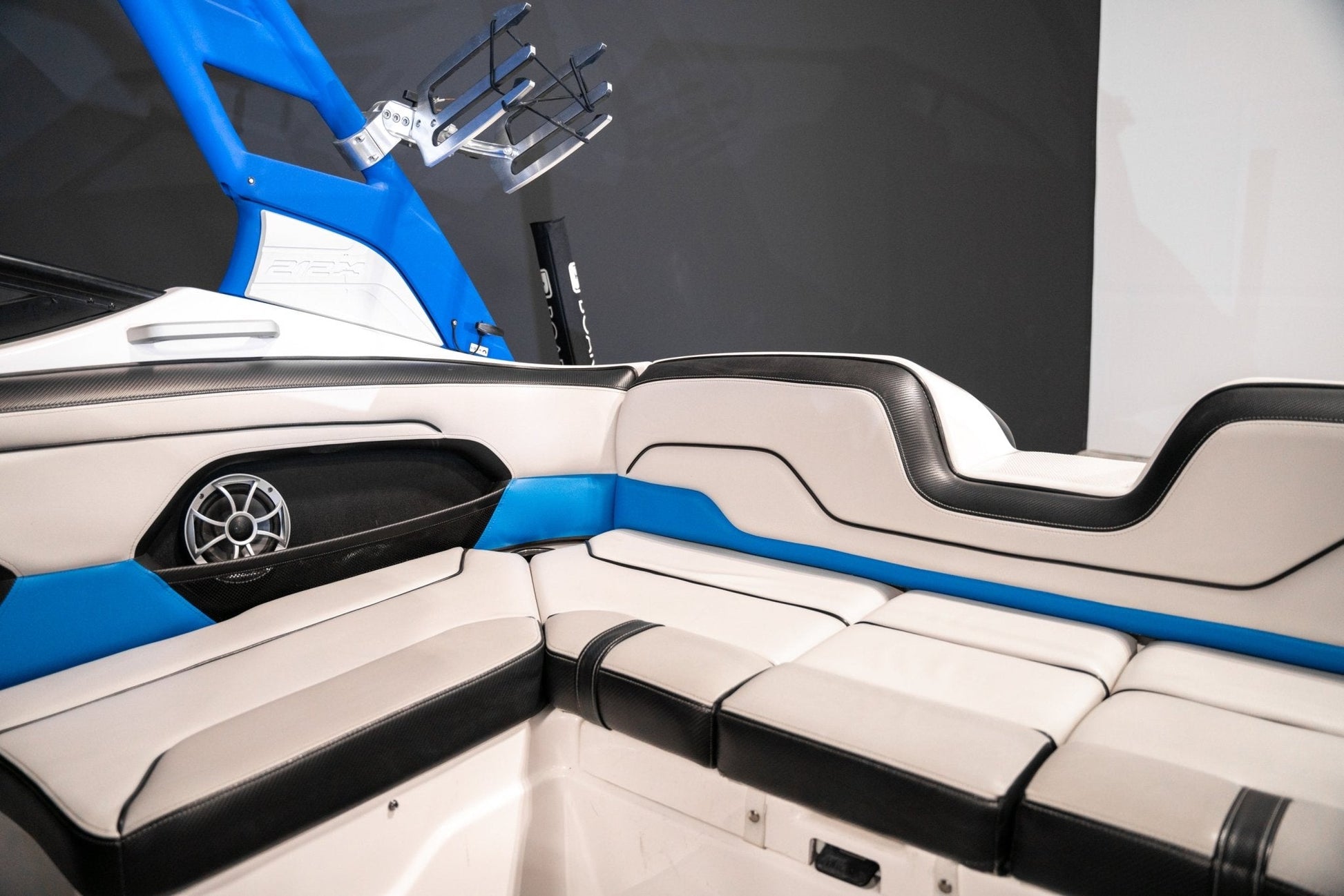 2019 Yamaha 212X - BoardCo Boats
