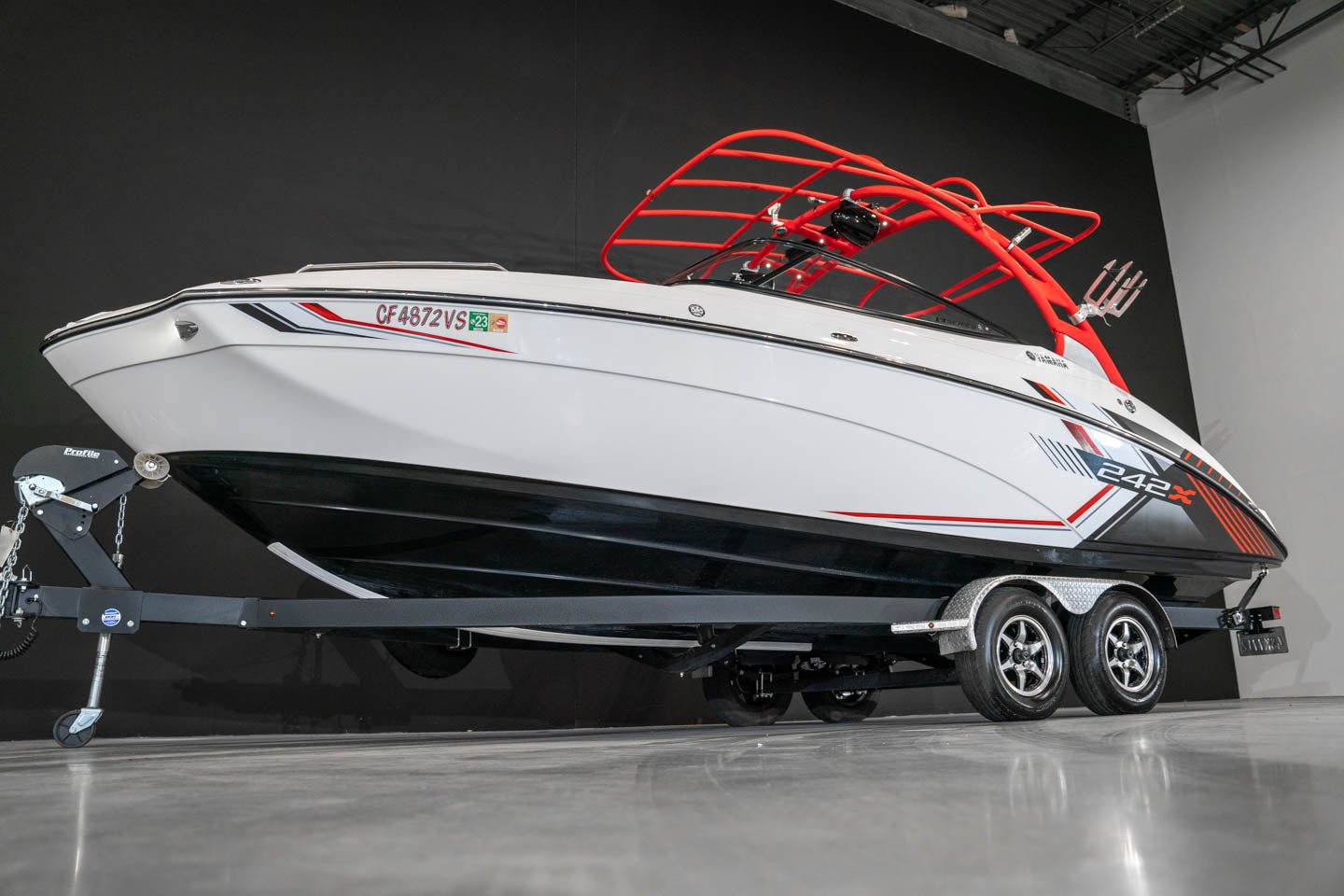 2019 Yamaha 242 X - BoardCo Boats