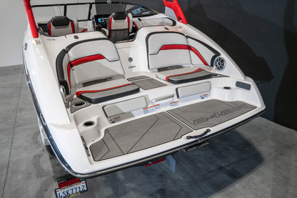 2019 Yamaha 242 X - BoardCo Boats