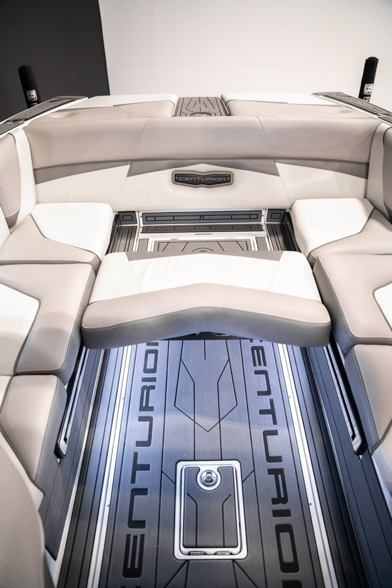 2020 Centurion Fi23 - Canadian Blue / White / Gunmetal - BoardCo Boats