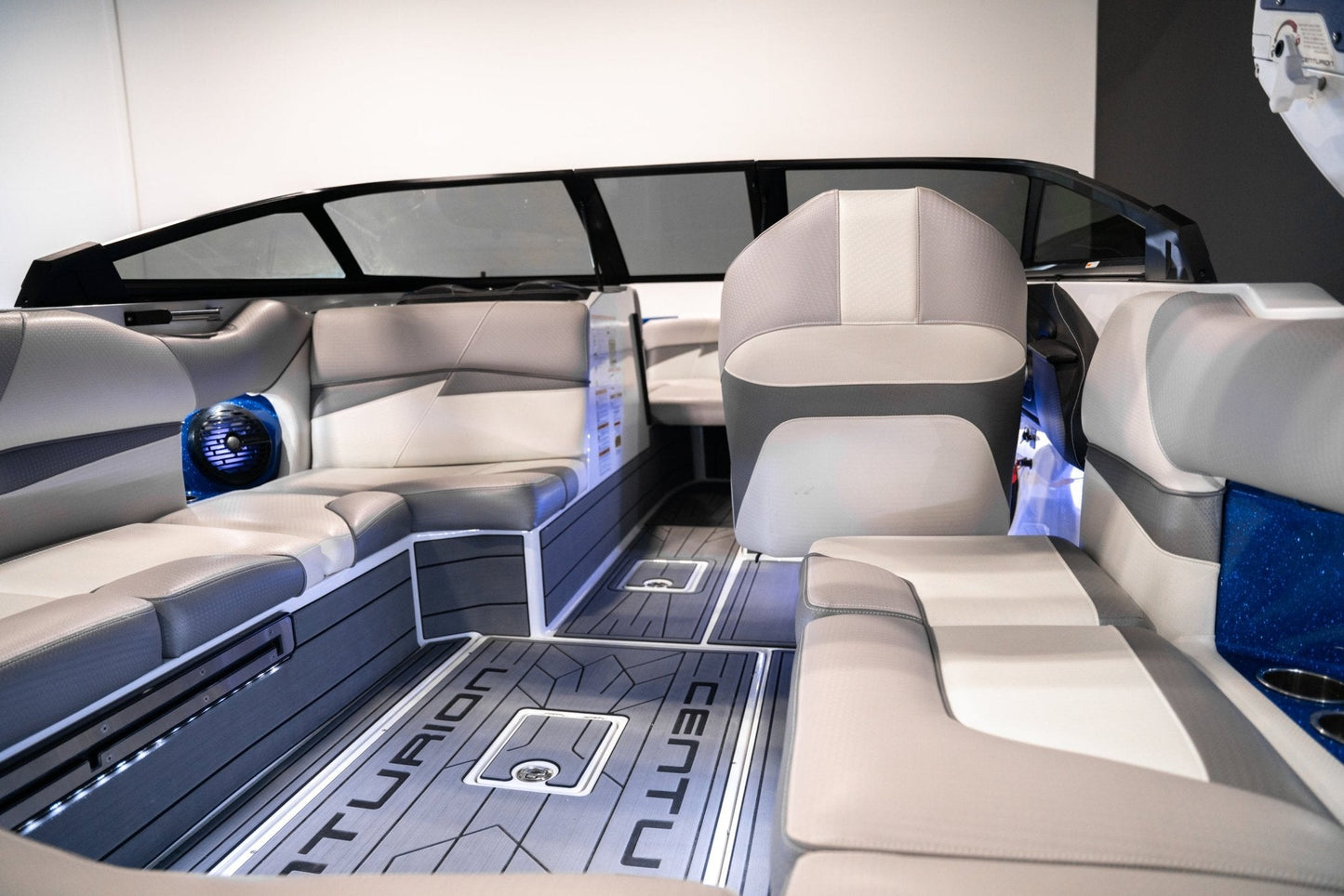 2020 Centurion Fi23 - Canadian Blue / White / Gunmetal - BoardCo Boats