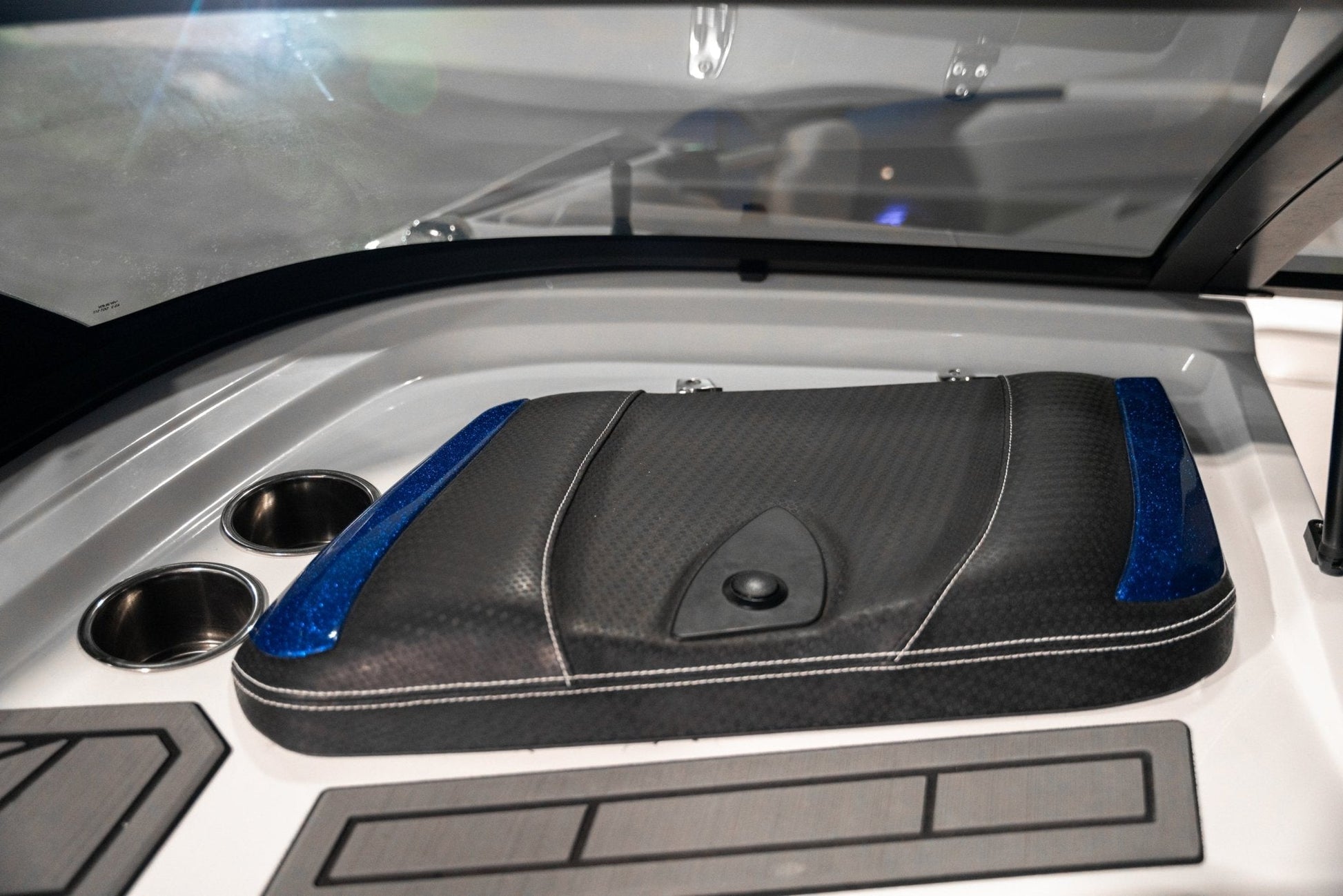 2020 Centurion Fi23 - Canadian Blue / White / Gunmetal - BoardCo Boats