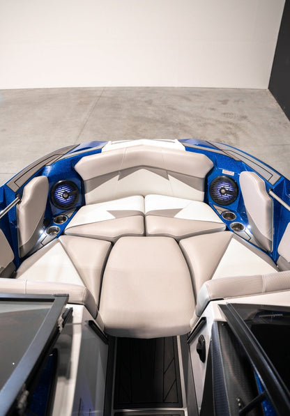 2020 Centurion Fi23 - Canadian Blue / White / Gunmetal - BoardCo Boats