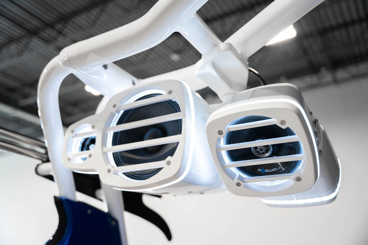 2020 Centurion Ri257 Canadian Blue Flake / White - BoardCo Boats
