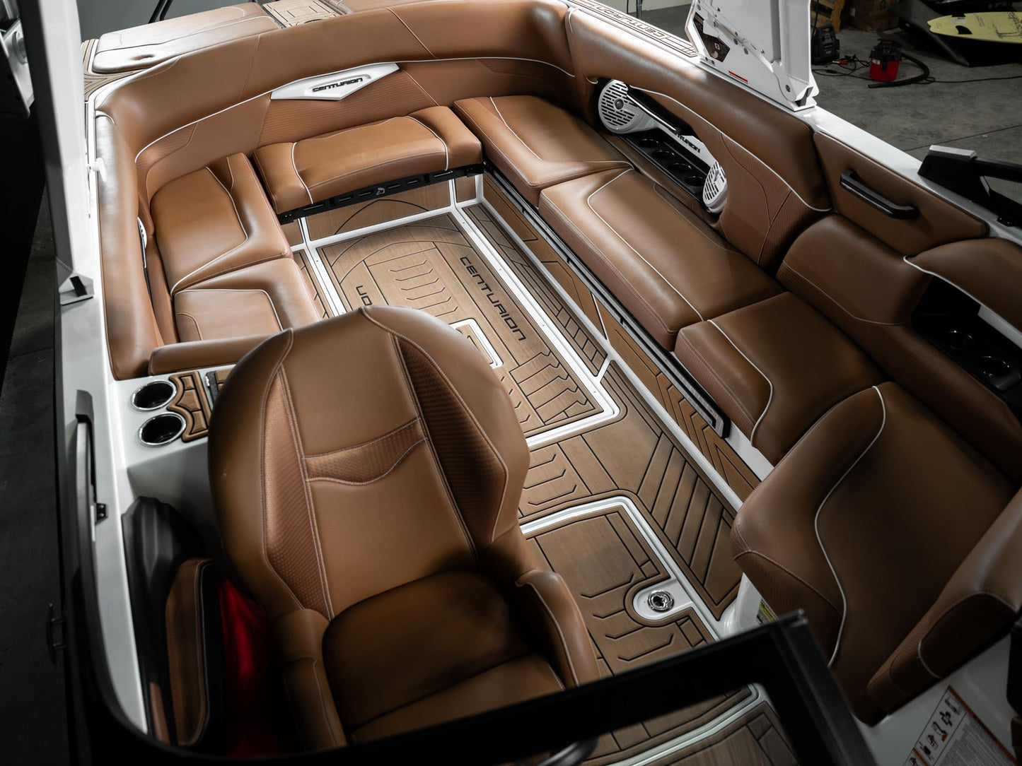 2020 Centurion Ri257 - White Frost / Castano - BoardCo Boats