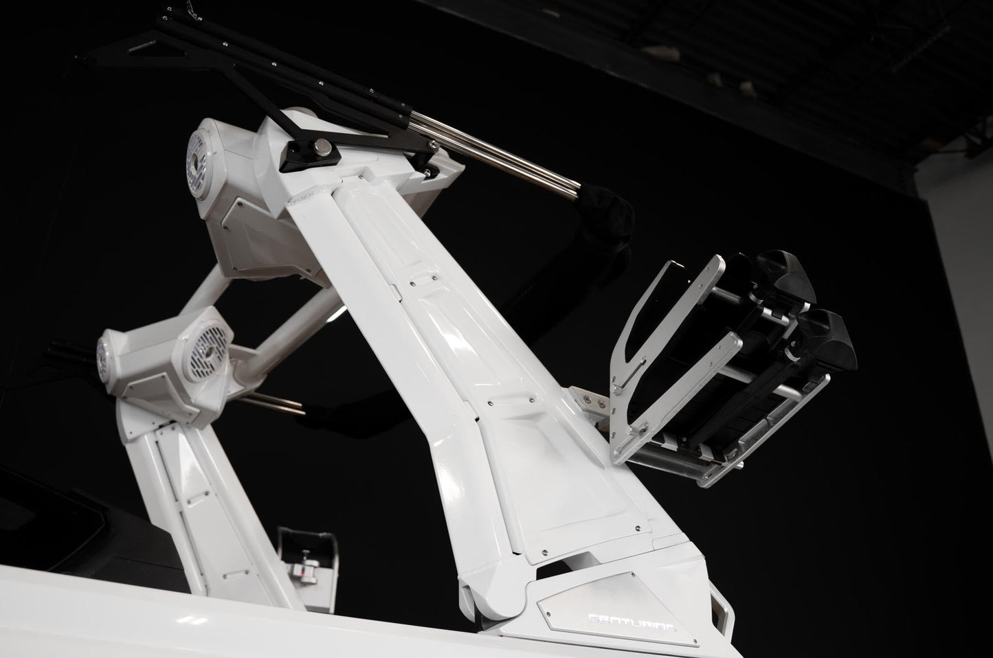 2020 Centurion Ri257 - White Frost / Castano - BoardCo Boats