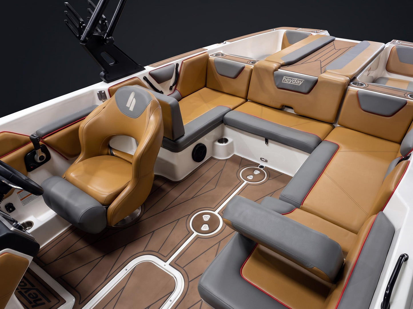 2020 Heyday WT SURF in Red w/ TAN interior