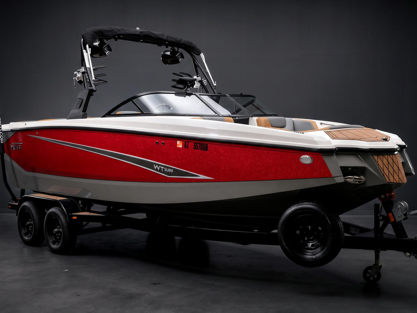 2020 Heyday WT SURF in Red w/ TAN interior