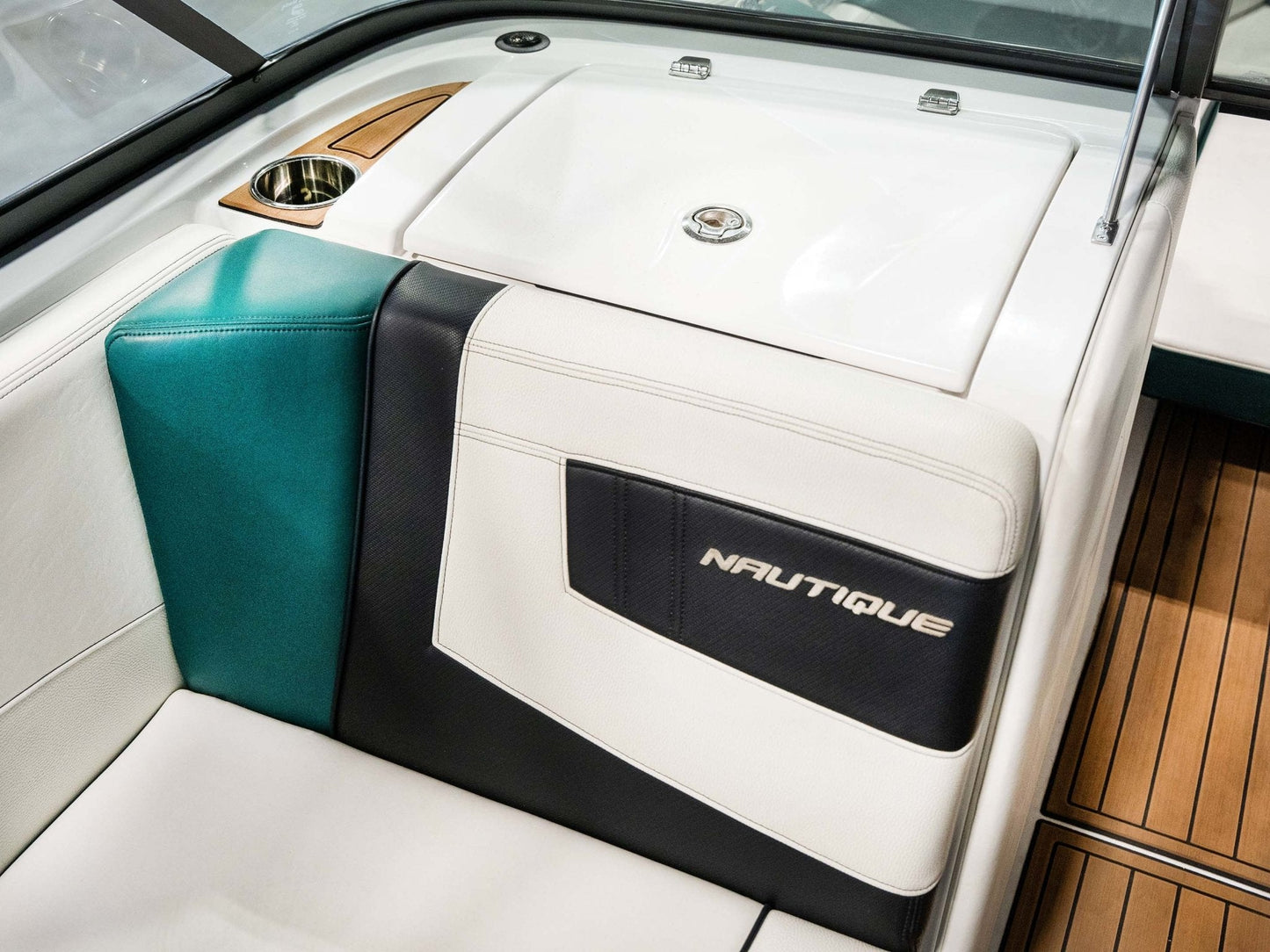 2020 Super Air Nautique 230 - Black / Emerald Green - BoardCo Boats