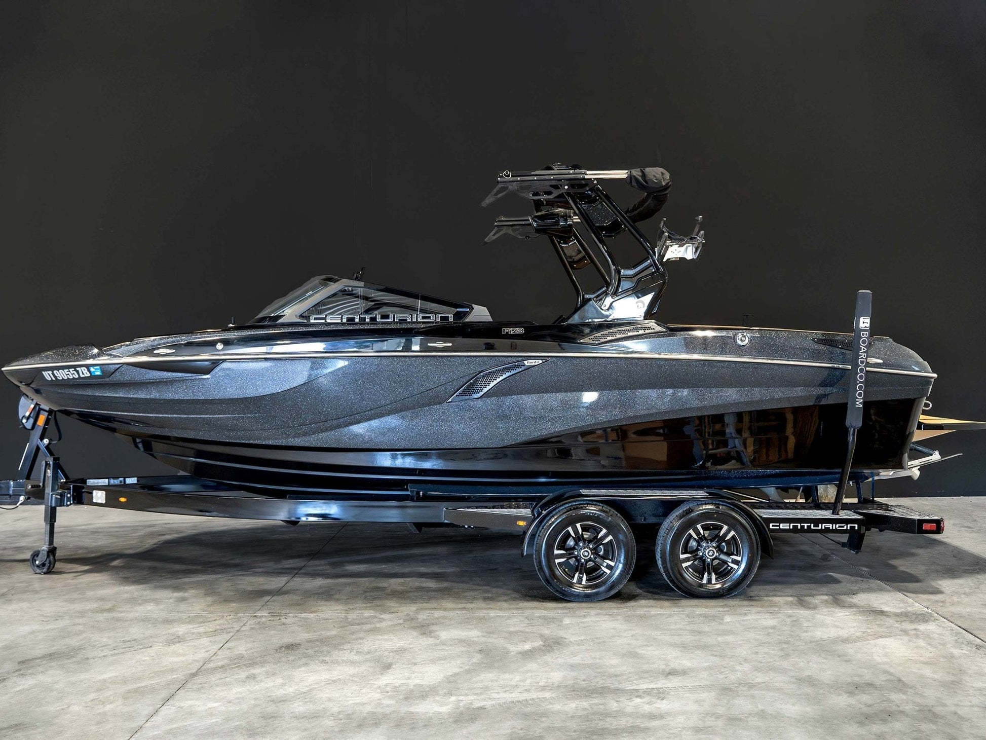 2021 Centurion Fi23 - Black Flake / Onyx Black - BoardCo Boats