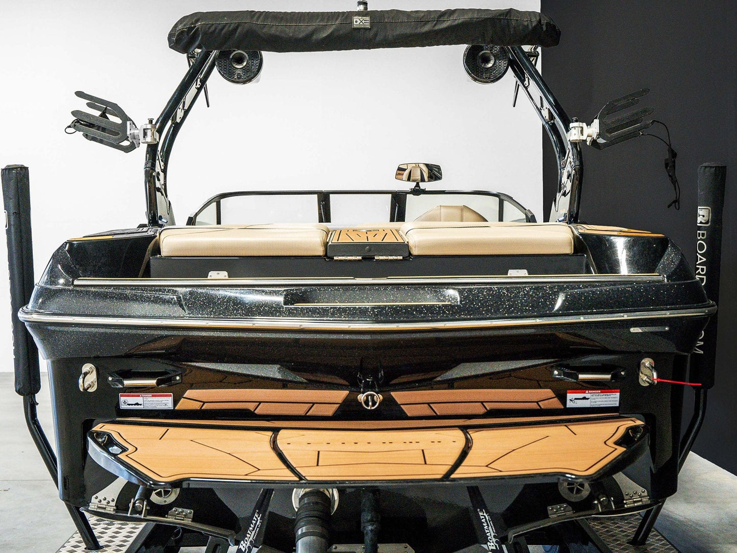 2021 Centurion Fi23 - Black Flake / Onyx Black - BoardCo Boats