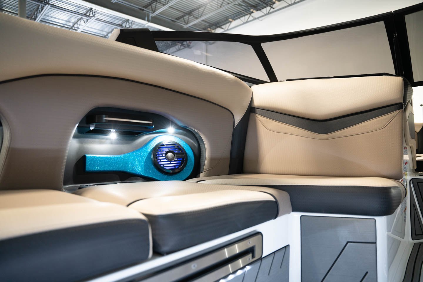 2021 Centurion Ri237 - BoardCo Boats