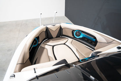 2021 Centurion Ri237 - BoardCo Boats