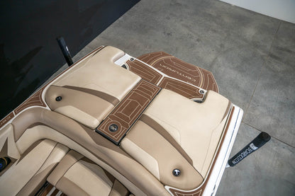2021 Centurion Ri237 Champagne Flake / Black / White - BoardCo Boats