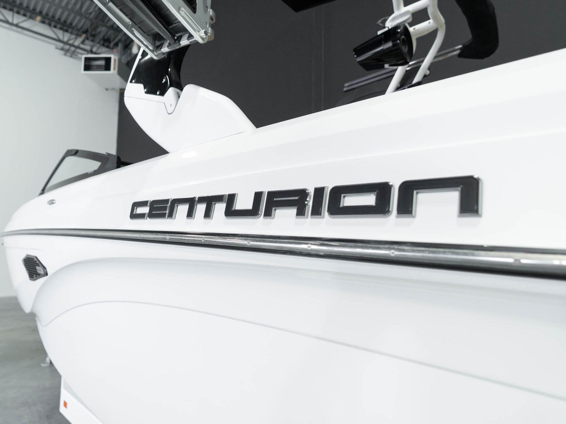 2021 Centurion Ri237 - White / Tan - BoardCo Boats