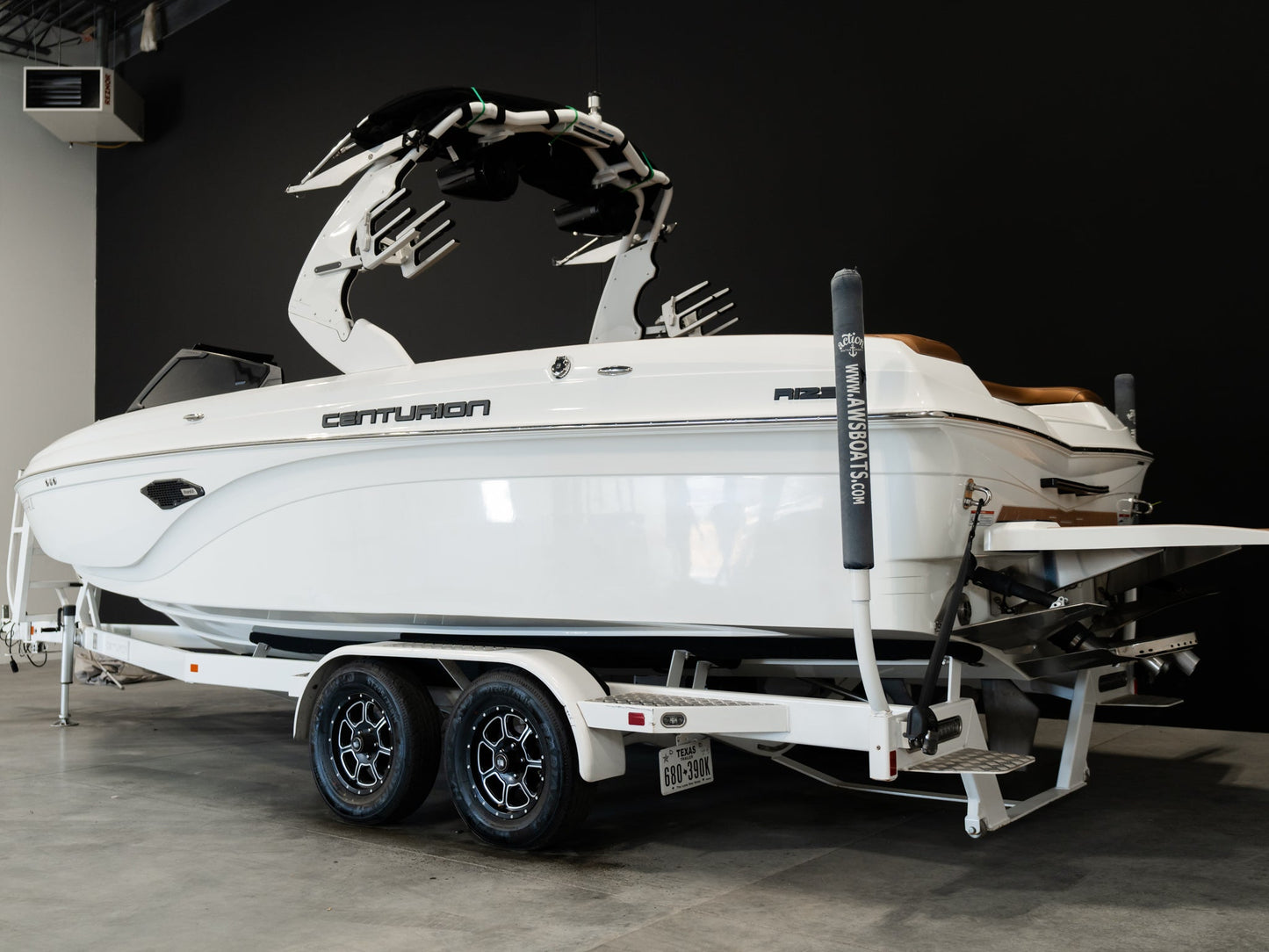 2021 Centurion Ri237 - White / White - BoardCo Boats