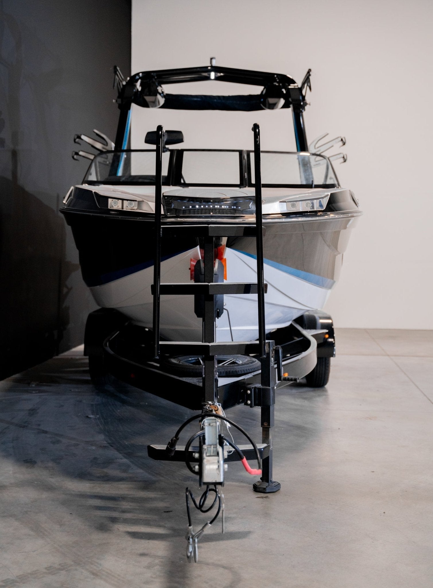 2021 Centurion Ri245 - Blue / Black / White - BoardCo Boats