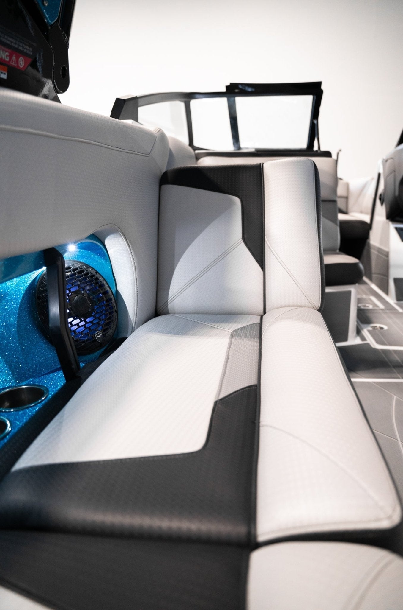 2021 Centurion Ri245 - Blue / Black / White - BoardCo Boats