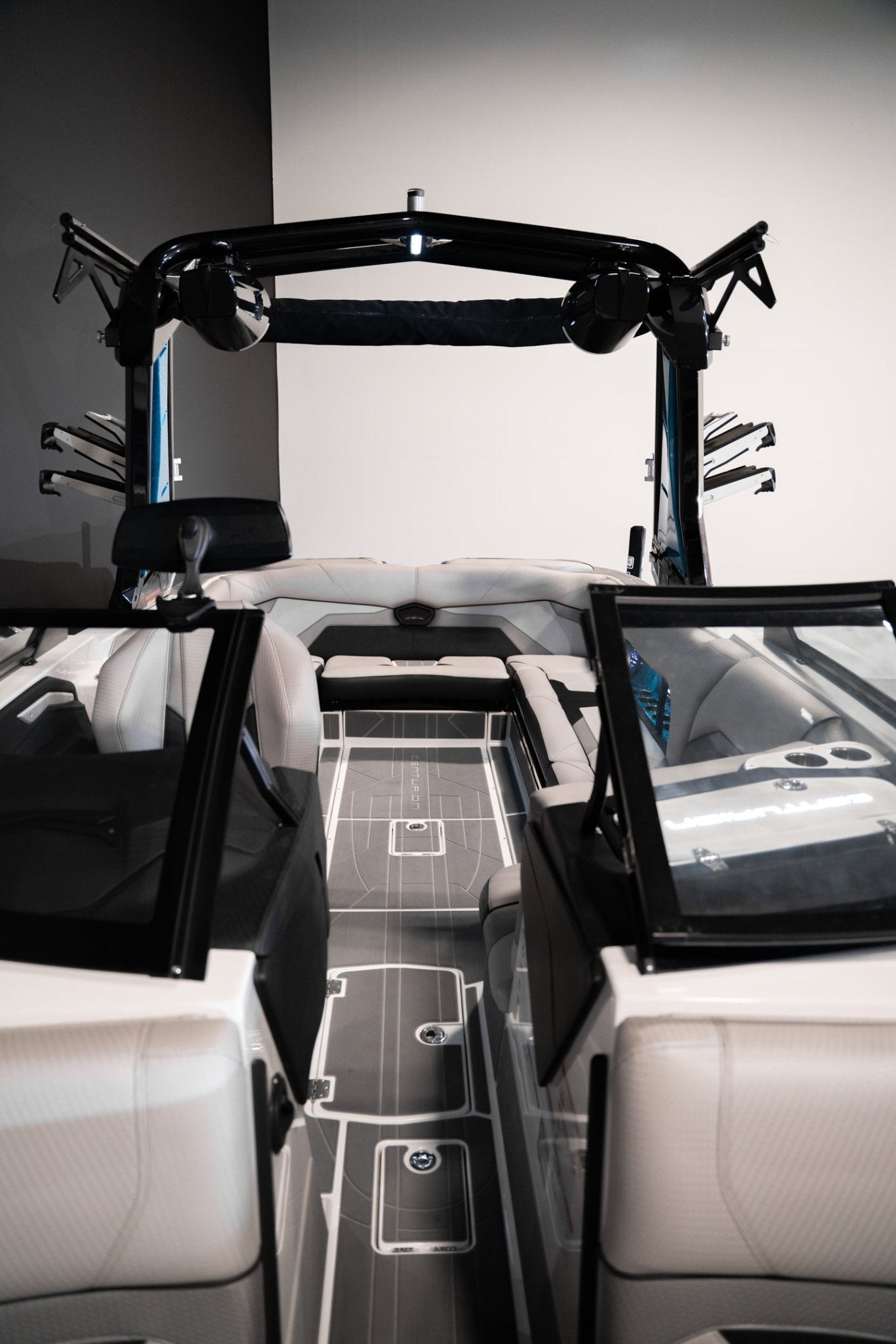 2021 Centurion Ri245 - Blue / Black / White - BoardCo Boats