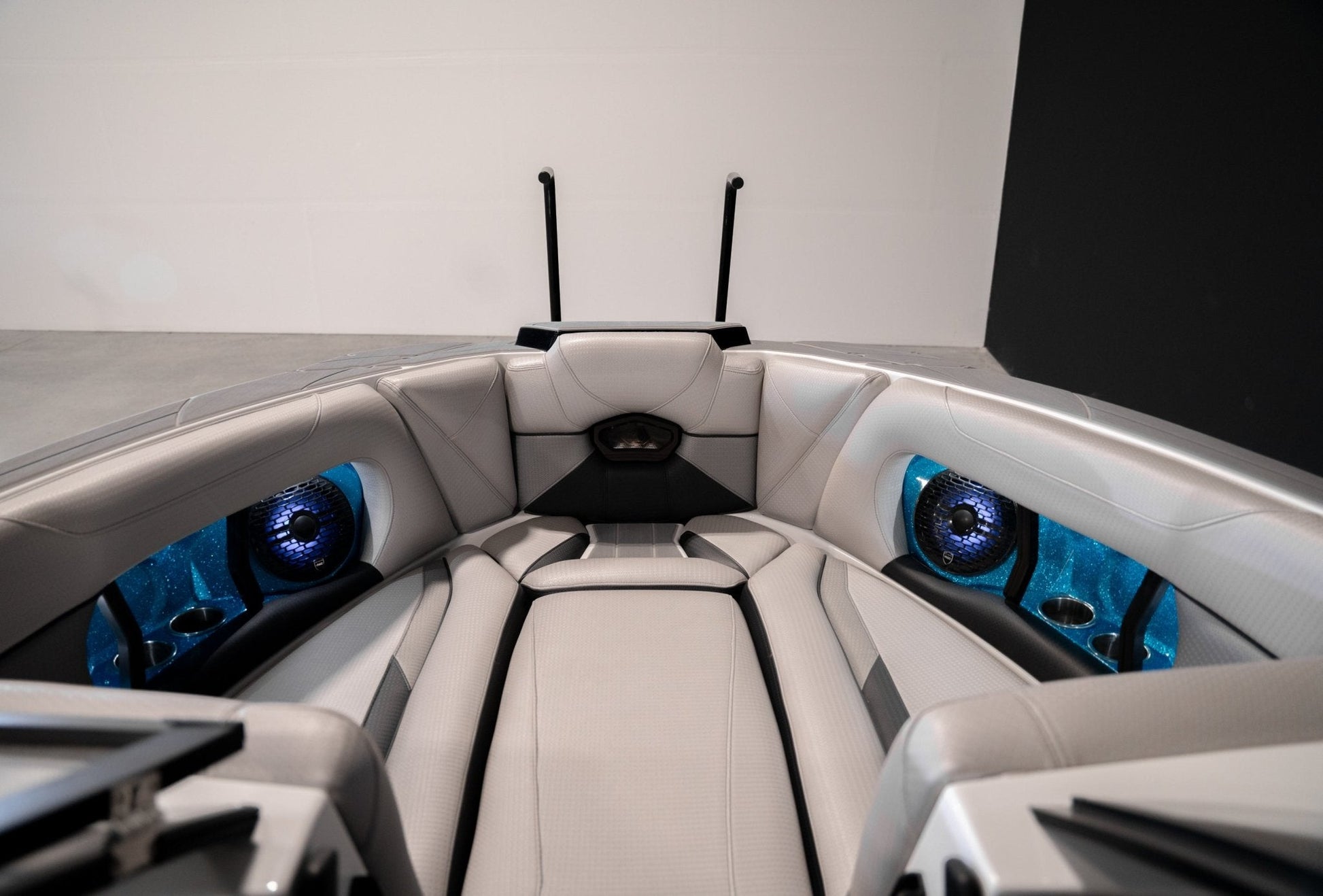 2021 Centurion Ri245 - Blue / Black / White - BoardCo Boats
