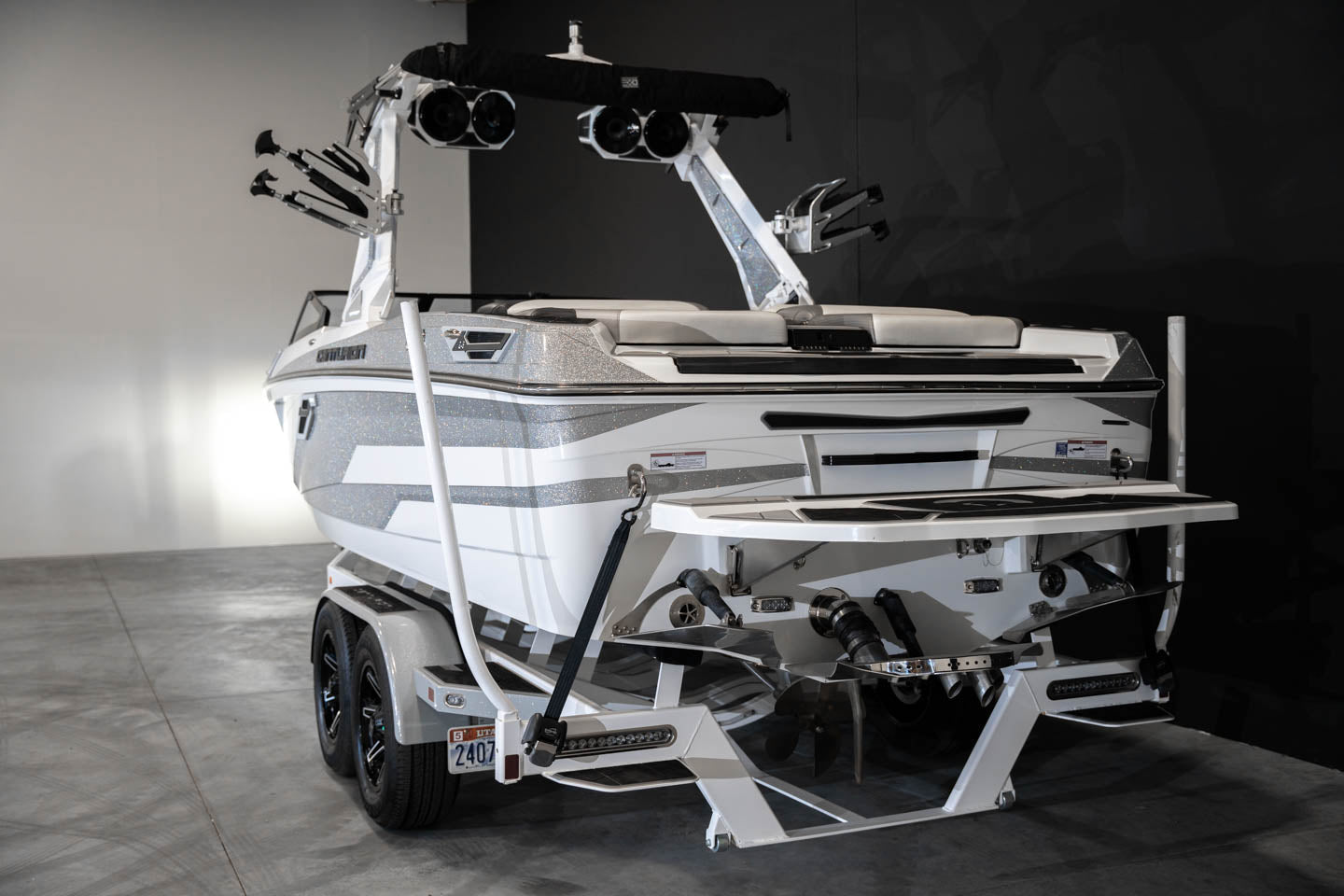2021 Centurion Ri245 - Silver Metal Flake / White - BoardCo