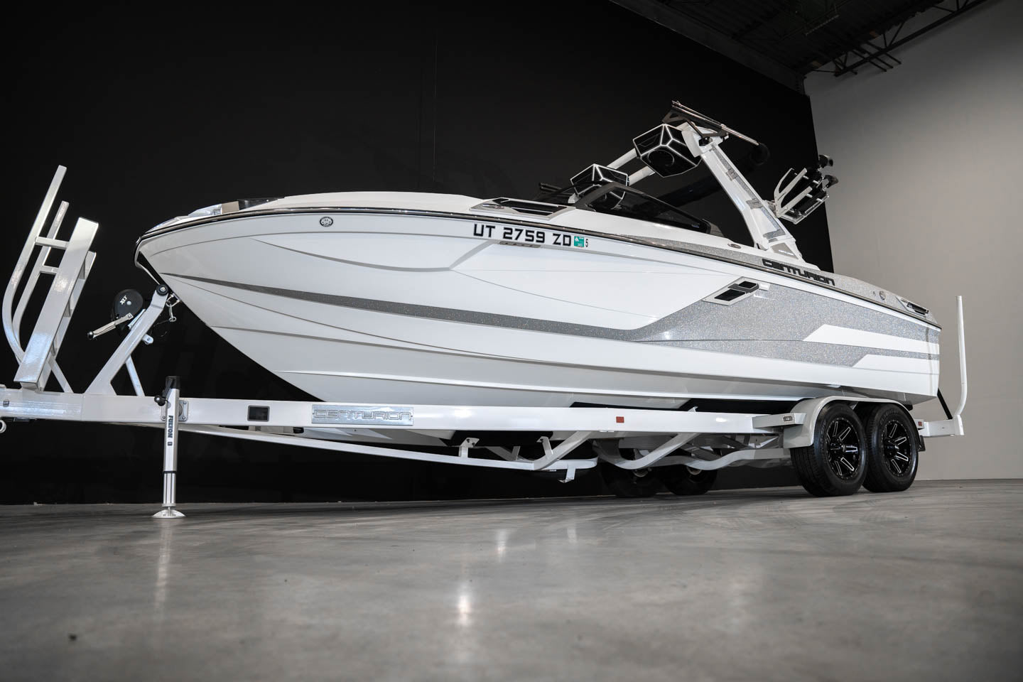 2021 Centurion Ri245 - Silver Metal Flake / White - BoardCo