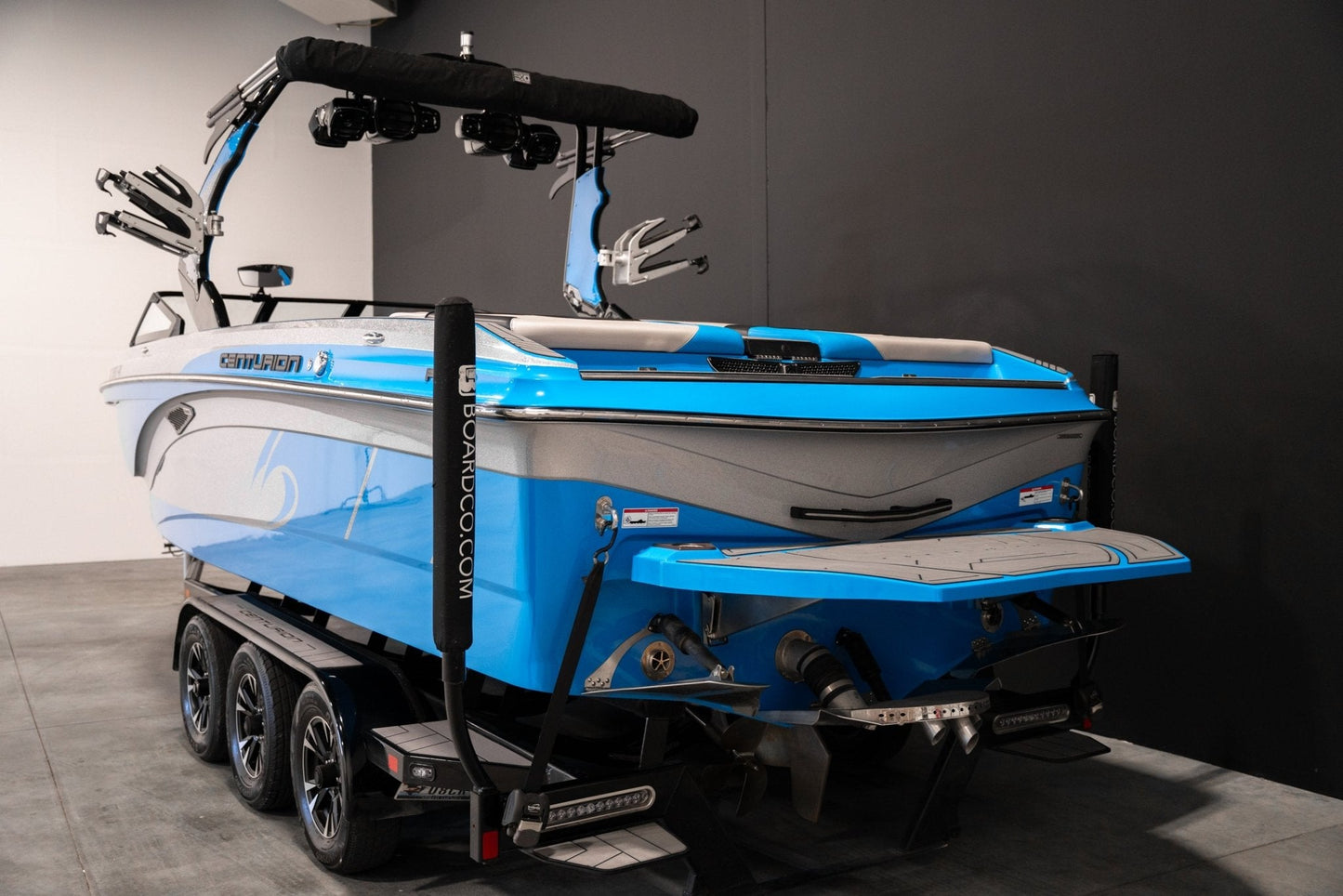 2021 Centurion Ri257 - Blue / Silver Flake - BoardCo Boats