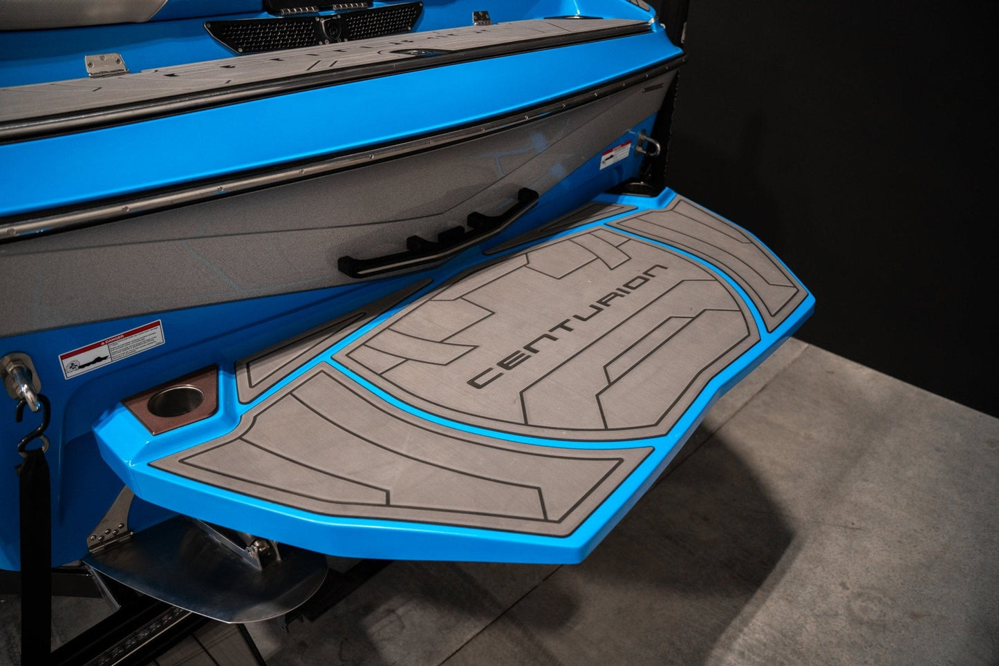 2021 Centurion Ri257 - Blue / Silver Flake - BoardCo Boats