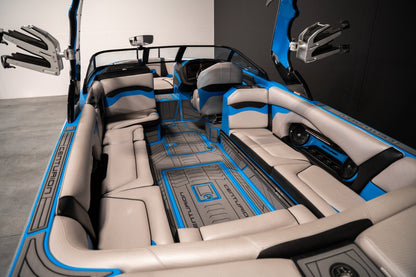 2021 Centurion Ri257 - Blue / Silver Flake - BoardCo Boats