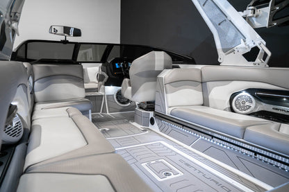 2021 Centurion Ri257 Silver Flake / White - BoardCo Boats