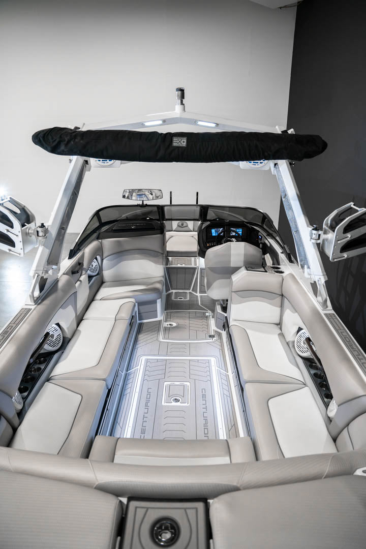 2021 Centurion Ri257 Silver Flake / White - BoardCo Boats
