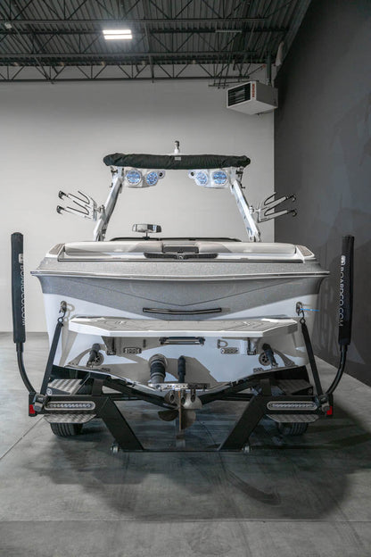 2021 Centurion Ri257 Silver Flake / White - BoardCo Boats