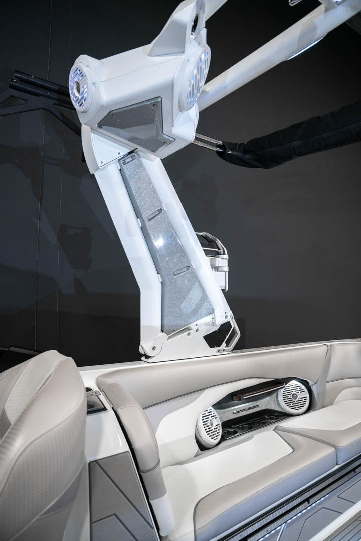 2021 Centurion Ri257 Silver Flake / White - BoardCo Boats