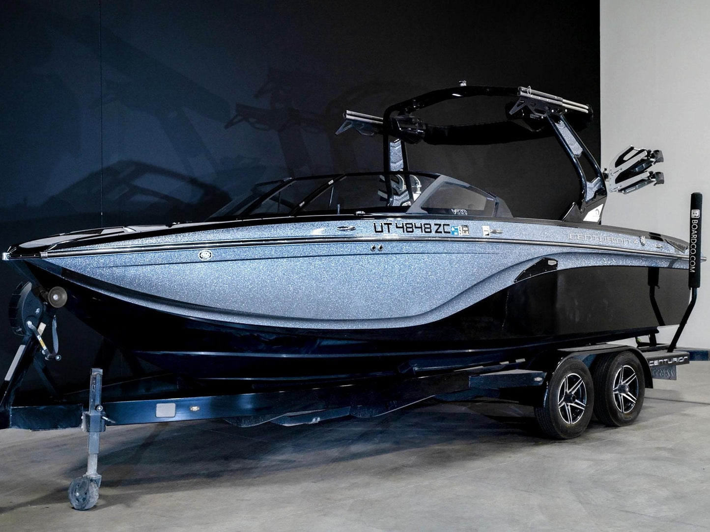 2021 Centurion Vi22 - Gunmetal Flake / Onyx Black - BoardCo Boats