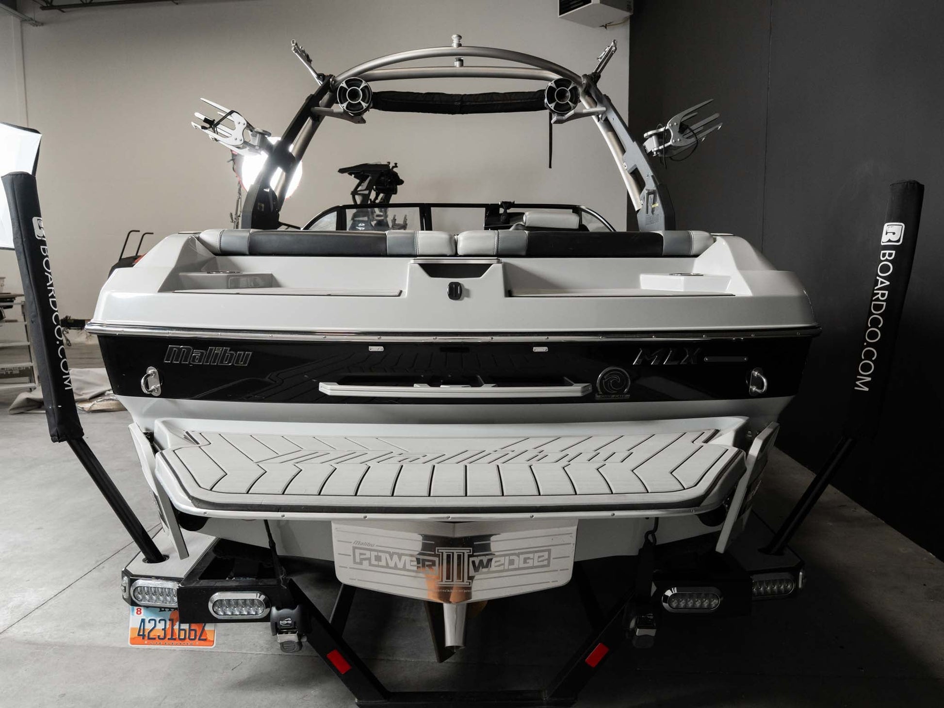 2021 Malibu 21 MLX - White / Black - BoardCo Boats