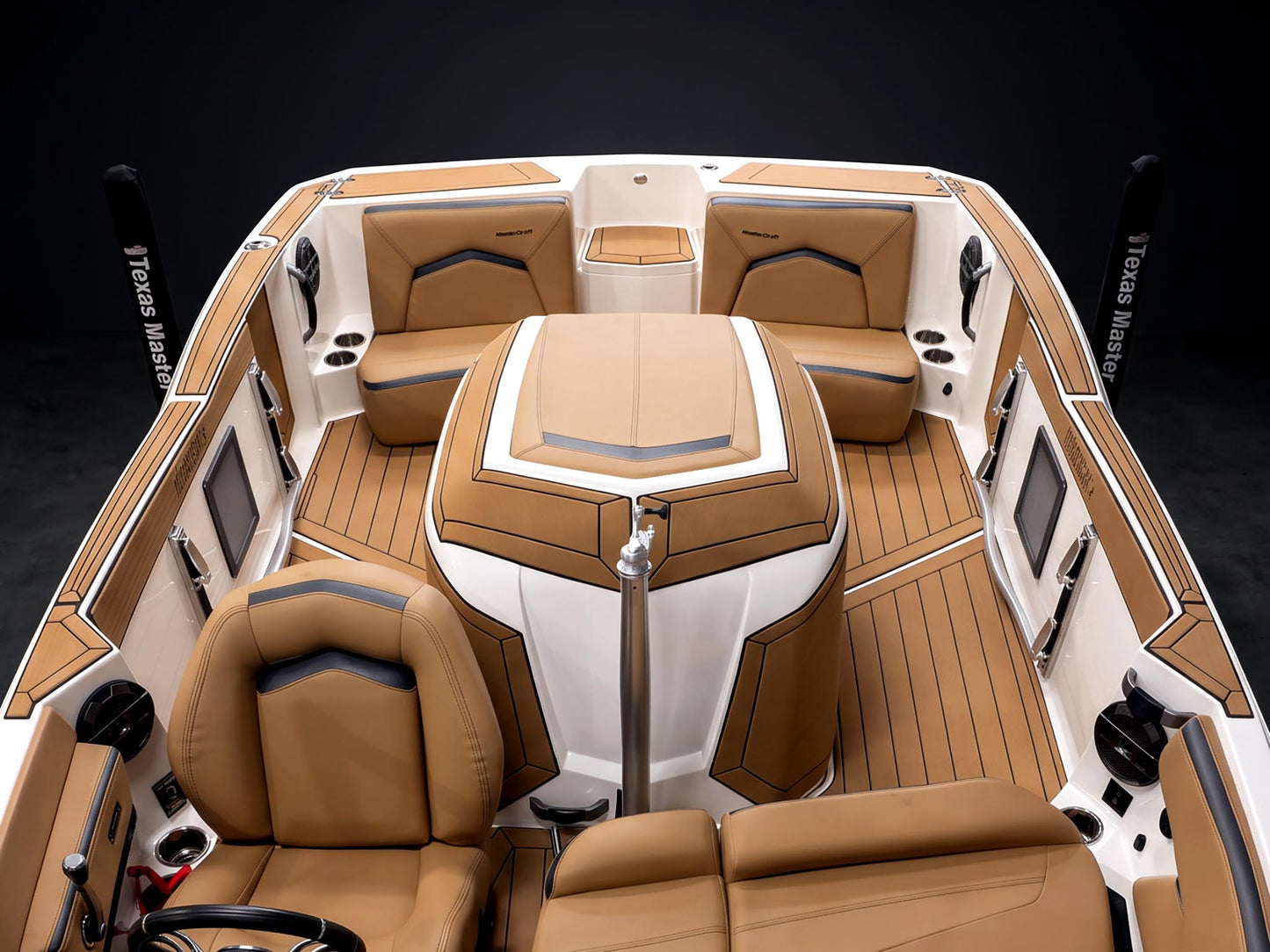 2021 Mastercraft ProStar in All White w/ Tan interior