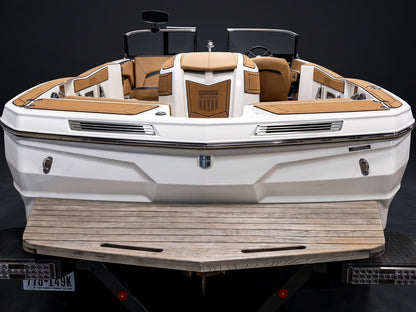 2021 Mastercraft ProStar in All White w/ Tan interior