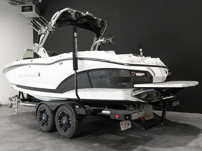2021 Mastercraft X22 - White / Black Flake - BoardCo Boats