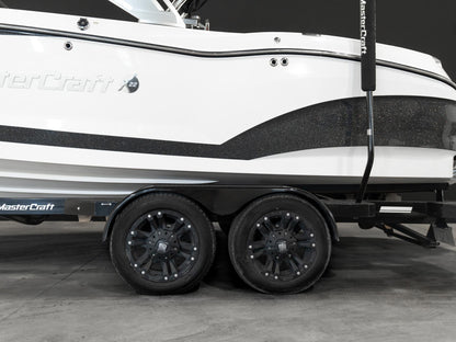 2021 Mastercraft X22 - White / Black Flake - BoardCo Boats