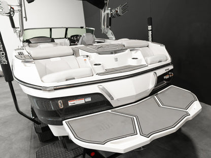 2021 Mastercraft X22 - White / Black Flake - BoardCo Boats