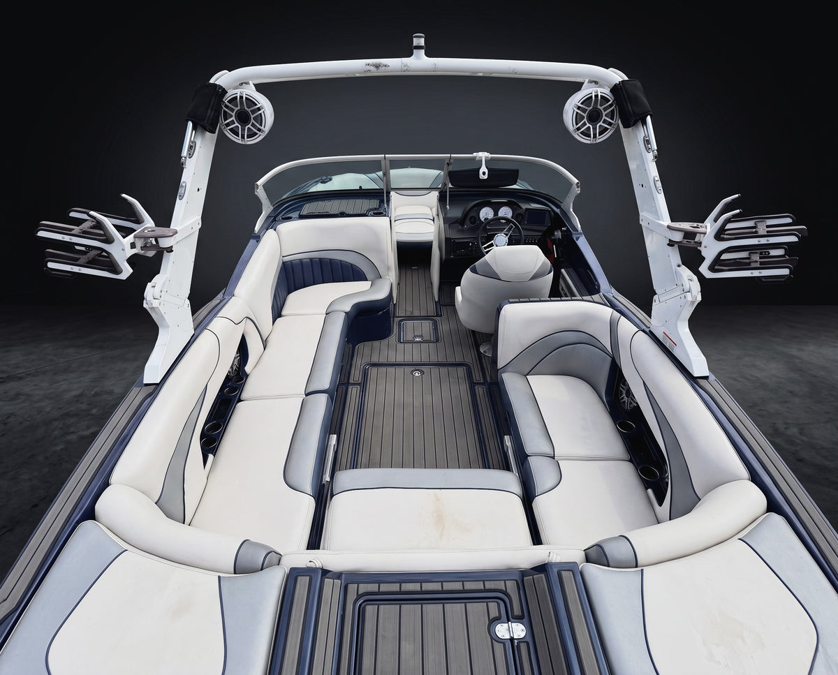 2021 MB B52 Alpha 23 in White w/ White interior