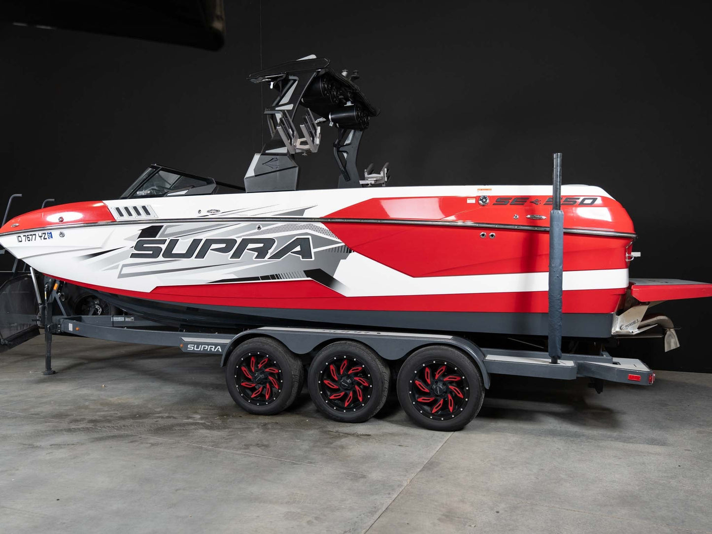 2021 Supra SA550 - Red / White - BoardCo Boats