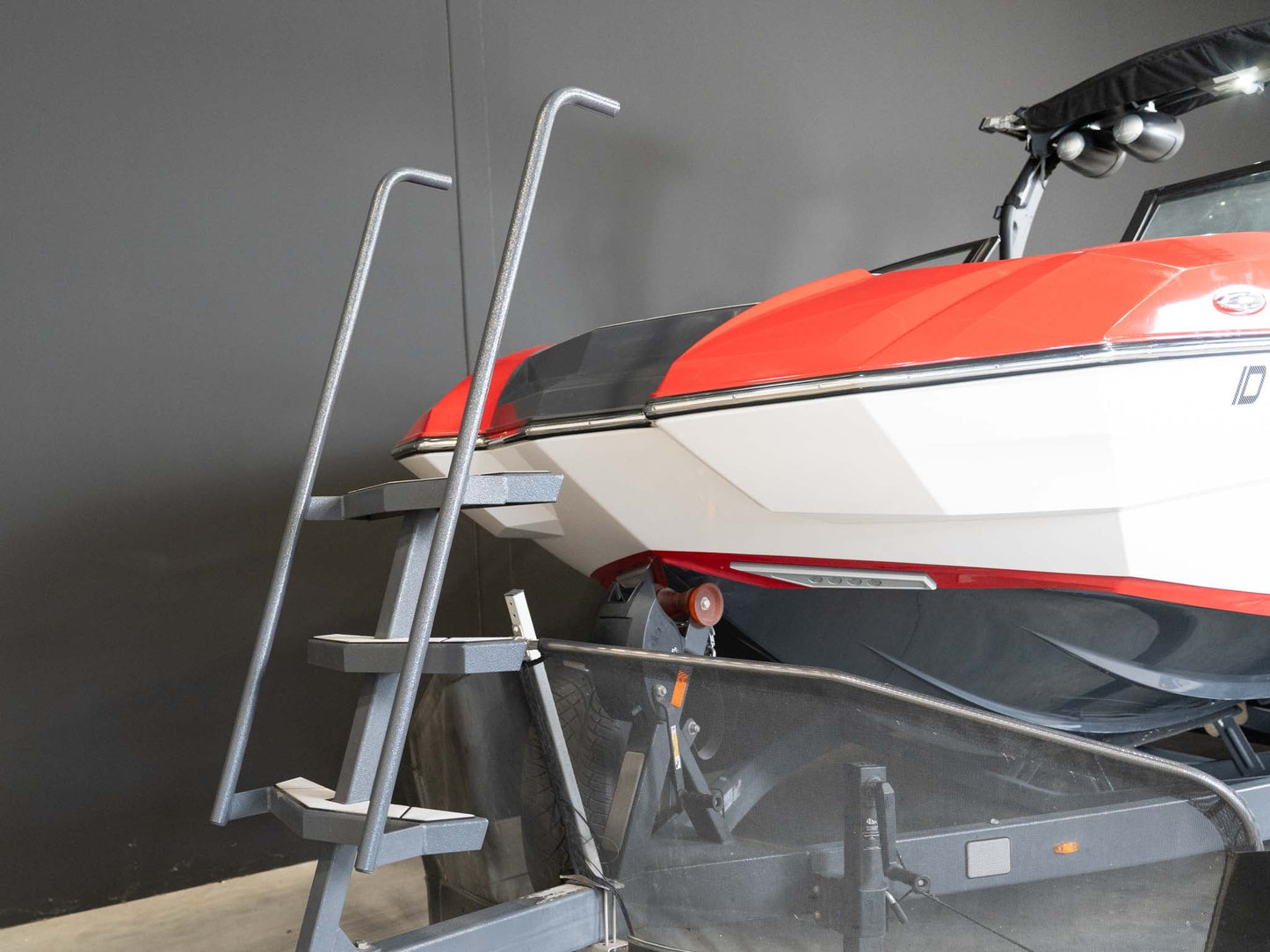 2021 Supra SA550 - Red / White - BoardCo Boats