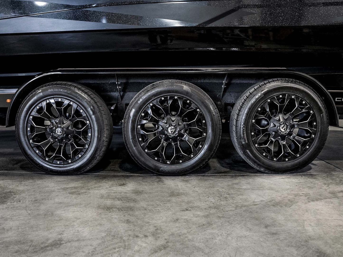 2022 Centurion Ri245 - Black / Black Metal Flake / S2S