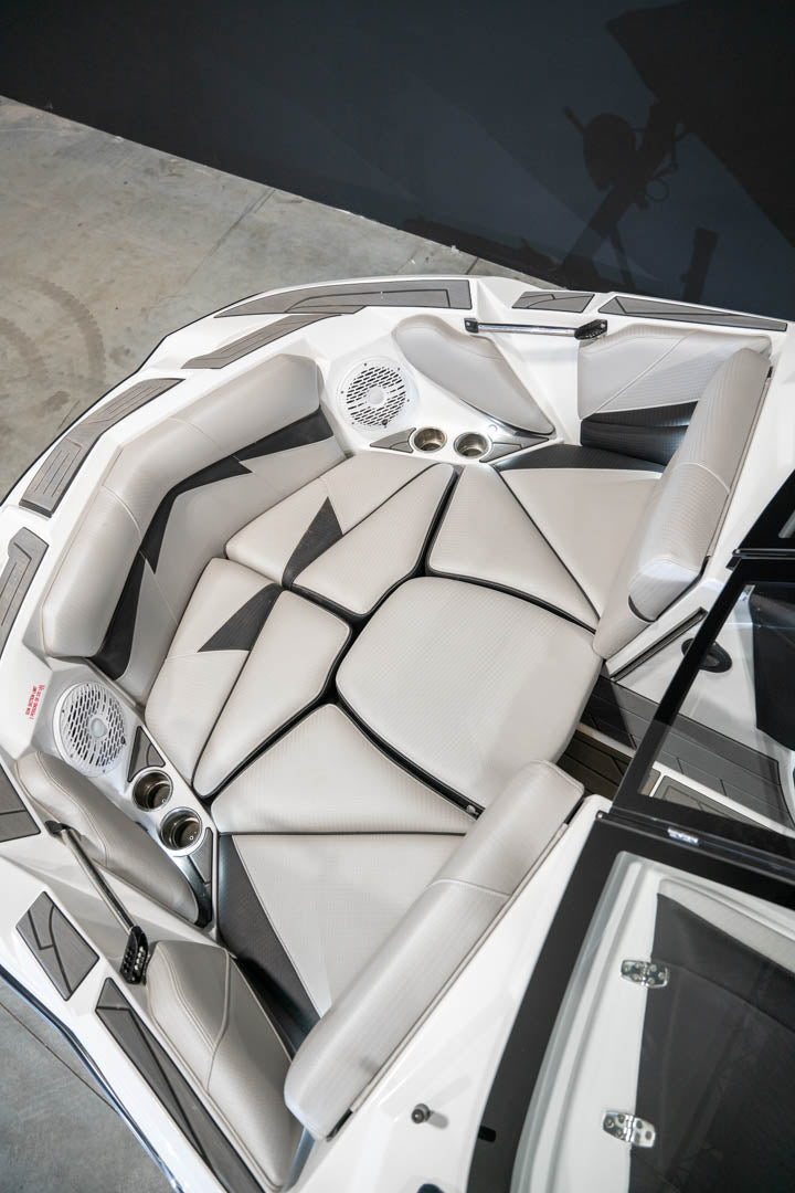 2022 Centurion Fi21 - Gunmetal Flake / White Frost - BoardCo