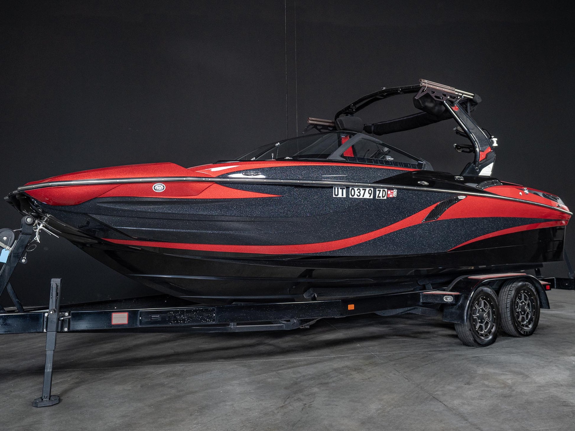 2022 Centurion Fi23 - Black / Red - BoardCo Boats