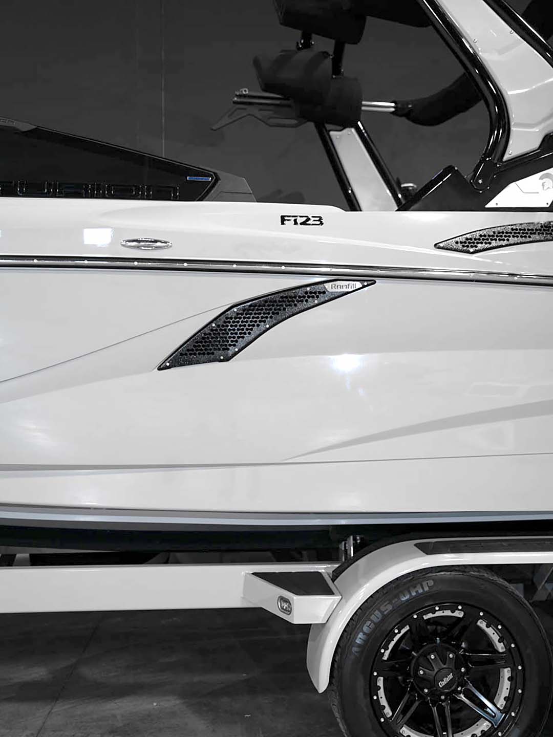 2022 Centurion Fi23 - Stone Gray - BoardCo Boats